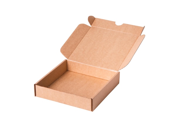 Caja de cartón con tapa, aislada