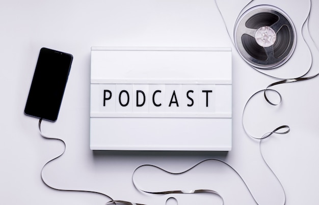 Caja de luz con 'Podcast'