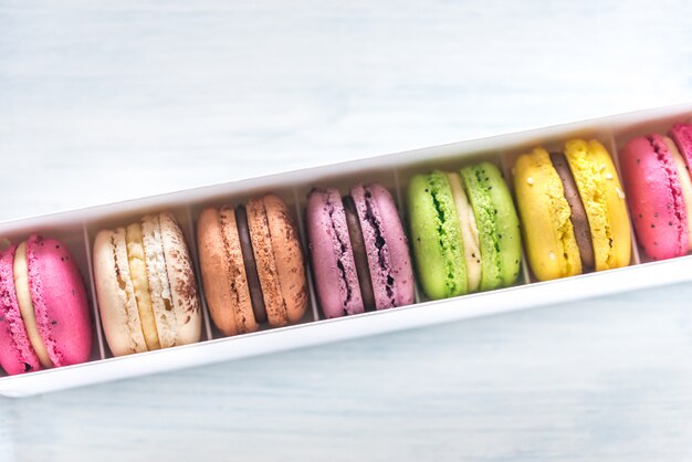 Caja de macarons de colores