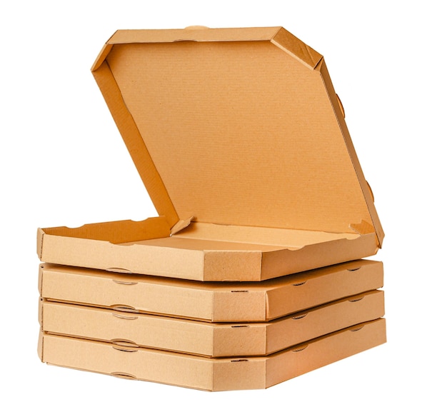 Caja de pizza abierta aislada sobre fondo blanco con trazado de recorte