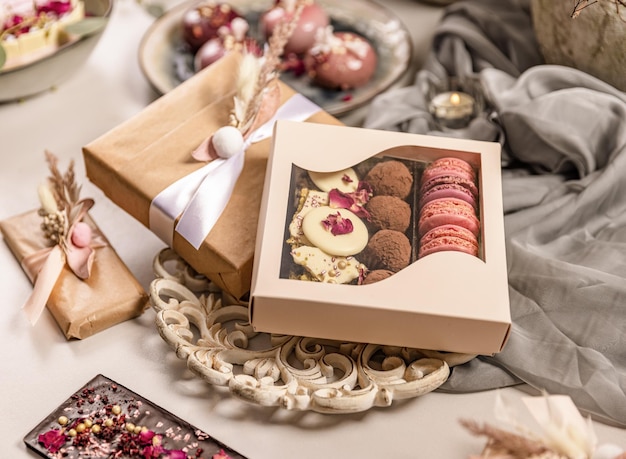 Caja de postres festivos