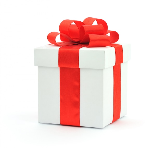 Caja de regalo aislada