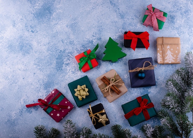 Caja de regalo de navidad y año nuevo