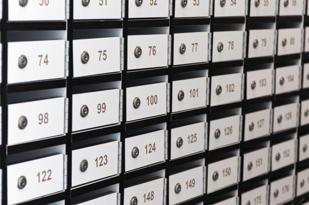 Foto cajas de correo que funcionan por número
