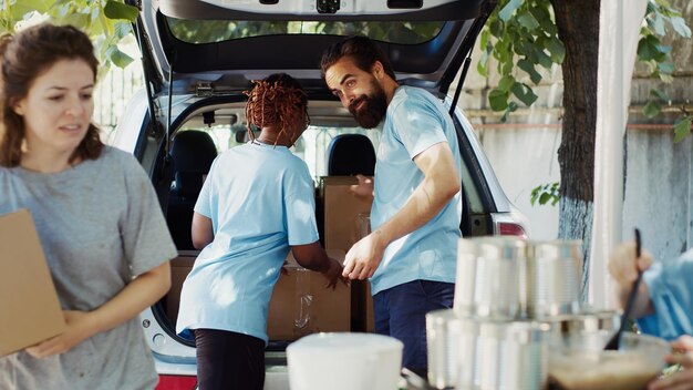 Cajas de donaciones dadas a los menos afortunados