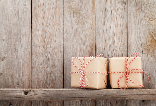 Foto cajas de regalo de navidad