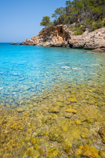 Cala Xuclar de Ibiza en Sant Joan Baleares