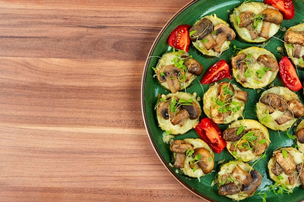 Calabacín al horno con champiñones