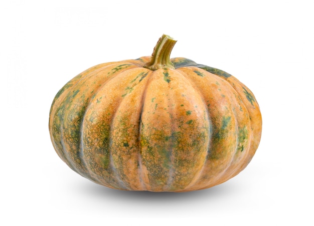 Foto calabaza aislado sobre fondo blanco.