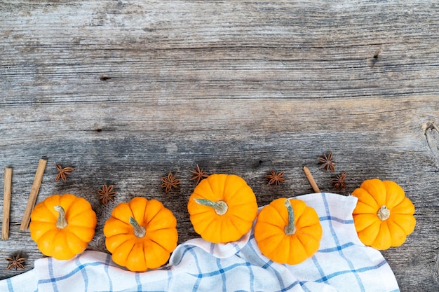 Calabaza en la mesa