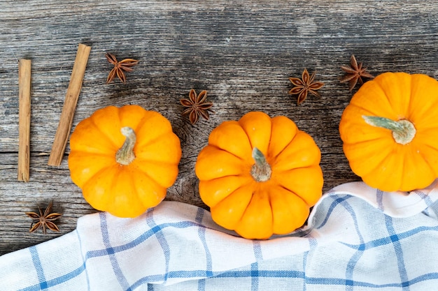 Calabaza en la mesa