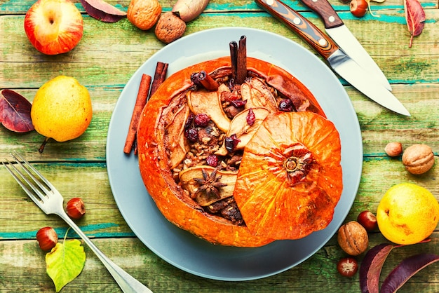 Calabaza rellena con frutos secos