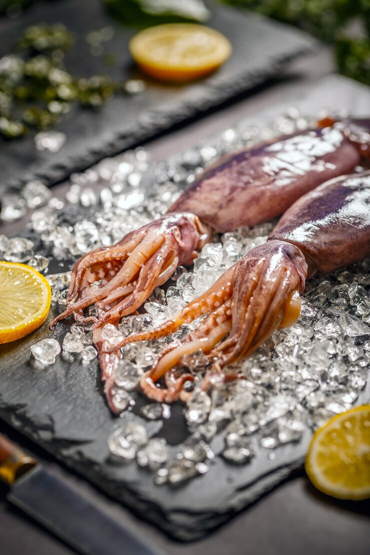 Calamares crudos frescos