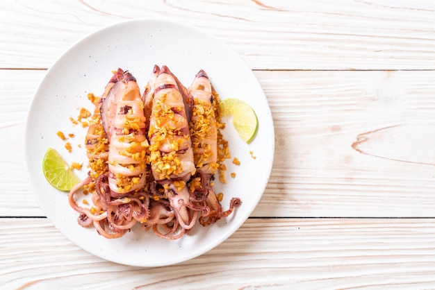 Calamares fritos con ajo