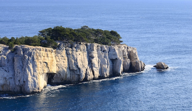 Calanque costero del sur de Francia