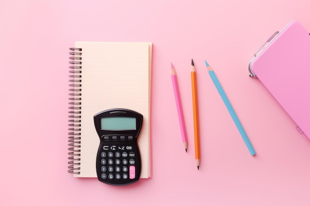 Calculadora de aparelhos de escritório e fones de ouvido Delícias temáticas numa tela rosa vibrante