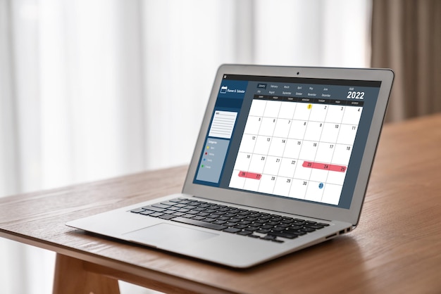 Calendario en aplicación de software informático para la planificación de horarios de moda
