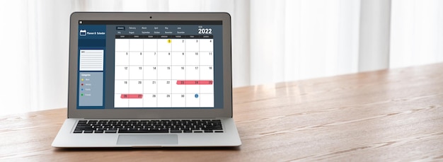 Calendario en aplicación de software informático para la planificación de horarios de moda
