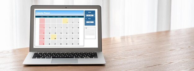 Calendario en aplicación de software informático para la planificación de horarios de moda