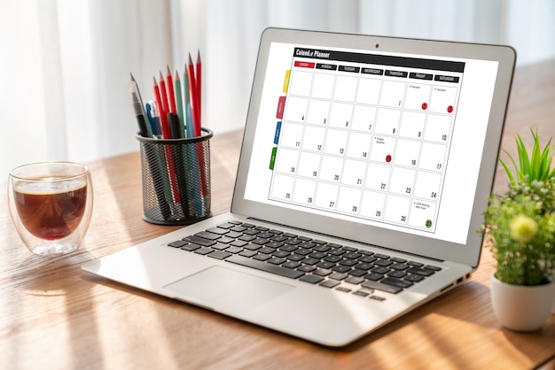 Calendario en aplicación de software informático para la planificación de horarios de moda