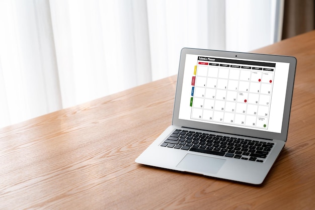 Calendario en aplicación de software informático para la planificación de horarios de moda