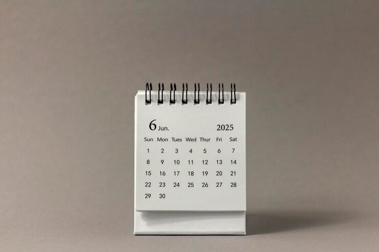 Calendário de escritório para planeamento para junho de 2025