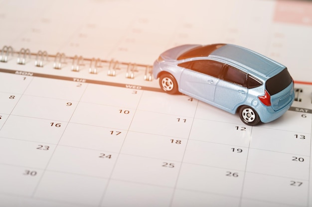 Calendário e compromissos de pagamento de prêmios de seguro automóvel