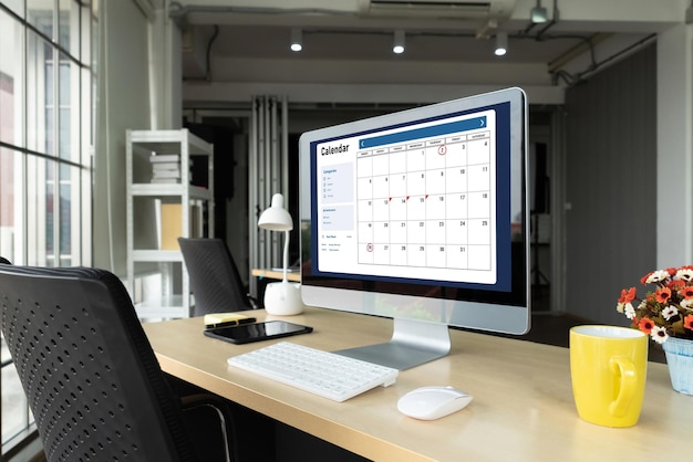Calendário em aplicativo de software de computador para planejamento moderno de agenda para organizadores pessoais e negócios on-line