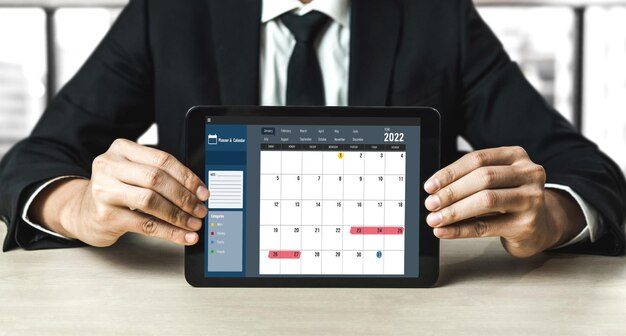 Foto calendário em aplicativo de software de computador para planejamento moderno de agenda para organizadores pessoais e negócios on-line