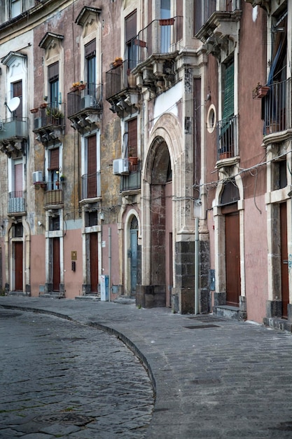 Calle en Catania Italia