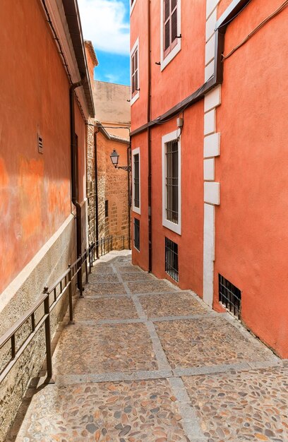 Calle de la ciudad vieja de Toledo