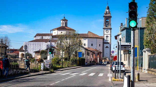 Una calle en el pueblo de san giusto