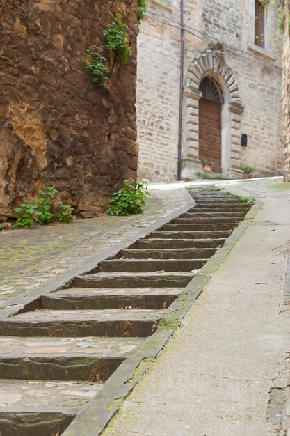 Callejón estrecho