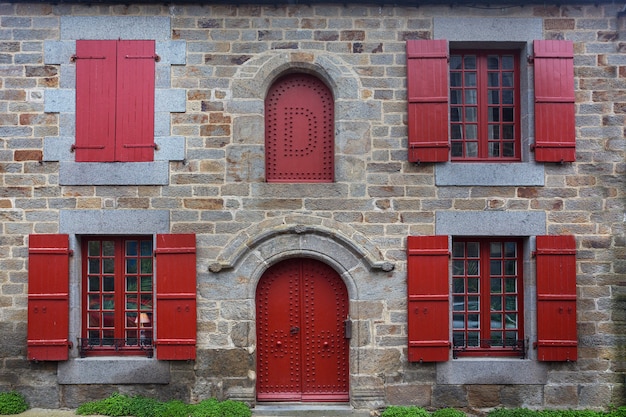 Calles y fachadas de los pueblos más bellos de francia - Saint-Suliac