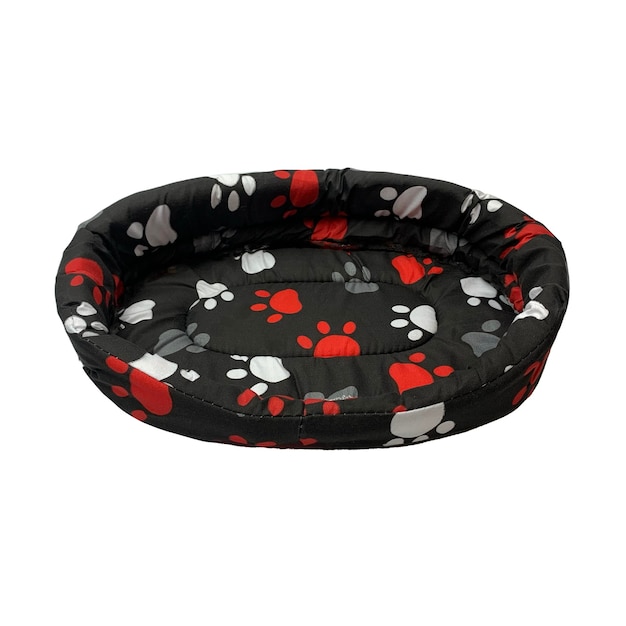 cama negra para mascotas con patas blancas y rojas