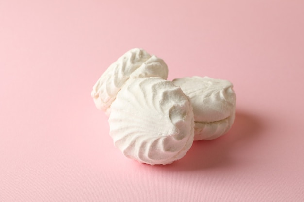 Camada plana com padrão de marshmallow isolado