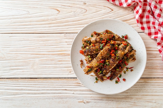 Camarão Louva-deus Frito ou Lagostim com Pimenta e Sal - Estilo de Frutos do Mar