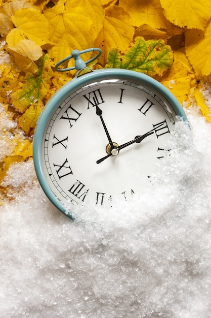 Foto cambio de reloj al horario de invierno. cerrar, vista superior, fondo