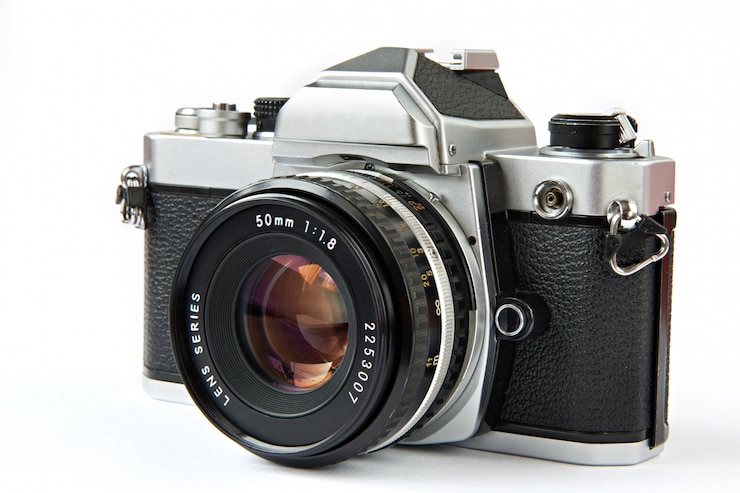 Foto câmera slr vintage isolada