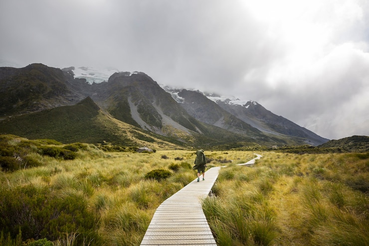 Foto caminhadas e vagas na nova zelândia. conceito de caminhada e aventura