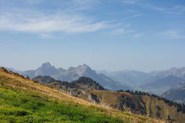 Caminhadas nos Alpes suíços.