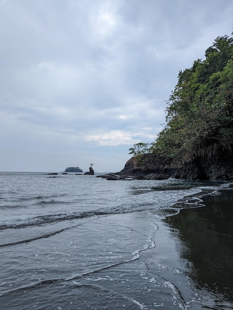 Caminhe pelas praias de Pixvae no Panamá