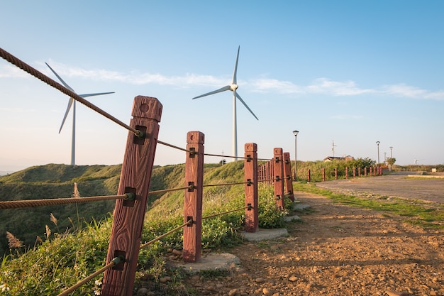 Caminho a pé para turbina eólica de geração de energia