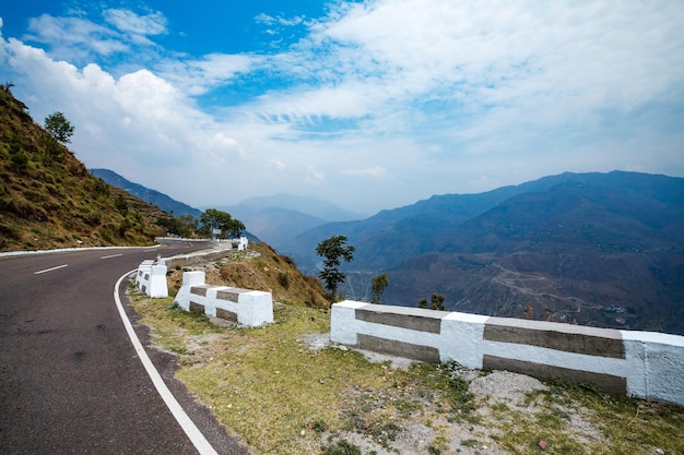 Camino al valle de Spiti, Himachal Pradesh, India