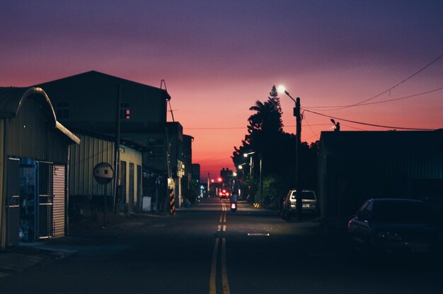 Foto el camino del campo me lleva a casa