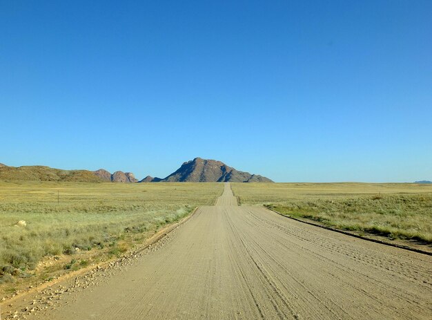 El camino en el desierto Windhoek Namibia