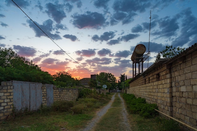 Camino rural en el pueblo