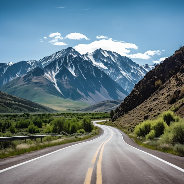 Camino a través de las montañas