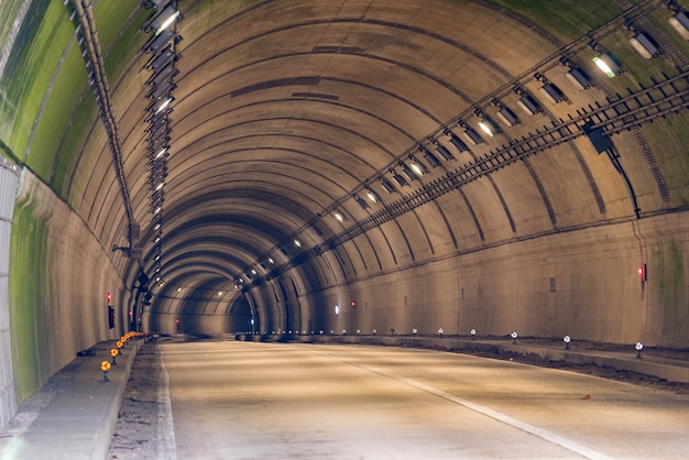 Camino del tunel