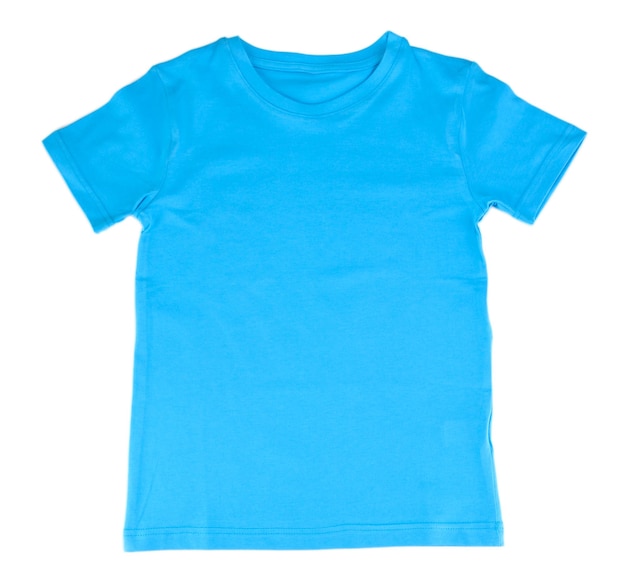 camiseta azul isolada no branco